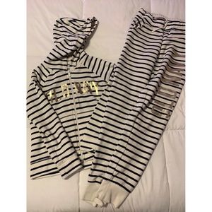 Old navy matching sweat suit